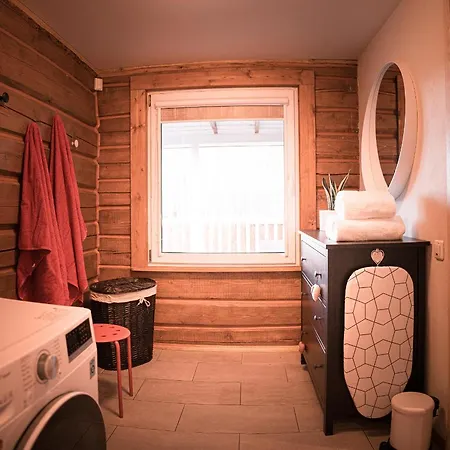 Sauna House *